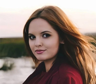 У Росії з колонії зникла журналістка, засуджена до 4 років за співпрацю з "Радіо Свобода"