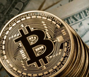 Bloomberg назвал самую эффективную валюту десятилетия