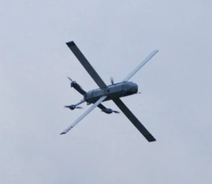 Розкриті технічні характеристики німецького бойового дрона Helsing HX-2