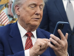 Трамп каже, що CNN треба продати в рамках угоди з Warner Bros.