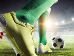 Нейросеть научили играть в футбол