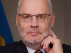 Президент Естонії відреагував на інцидент з падінням і вибухом ударного дрона