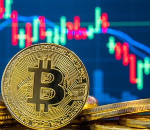 Цена биткоина обновила исторический максимум, преодолев отметку $24 500