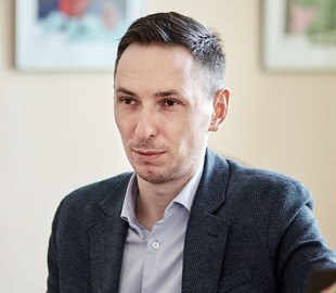 Алексей Выскуб, Минцифры: Мы имеем абсолютно неконтролируемый доступ к реестрам