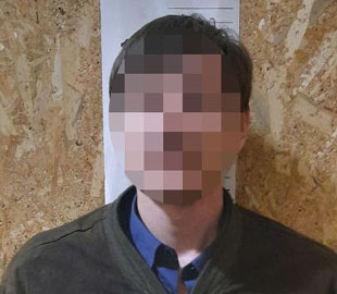 У столиці повідомили про підозру ґвалтівнику малолітньої падчерки