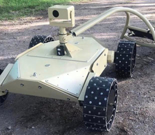 Може вирішити проблеми під Бахмутом: в Україні створили універсальний наземний дрон