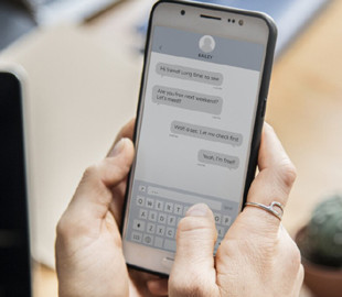 WhatsApp бореться з шахраями: 7 млн акаунтів заблоковано за півроку