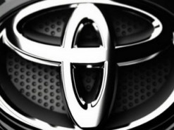 Toyota планирует выпускать 30 моделей электромобилей