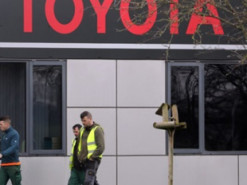 Toyota друкуватиме захисні медичні маски на 3D-принтері