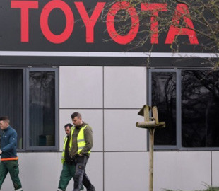 Toyota друкуватиме захисні медичні маски на 3D-принтері