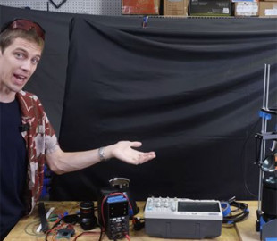 Американець створив камеру, яка знімає світло зі швидкістю 2 мільярди кадрів на секунду