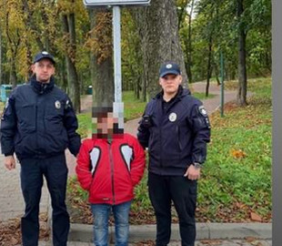 Через розпусні дії біля школи затримали 60-річного львів'янина