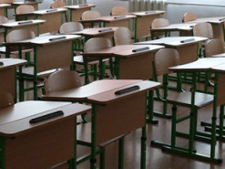 Зміщені канікули і "дистанційка": як це буде у школах Рівного