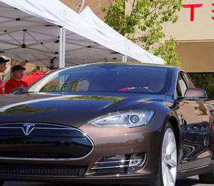 100 тисяч електромобілів: Tesla почала постачання автівок за своїм найбільшим контрактом