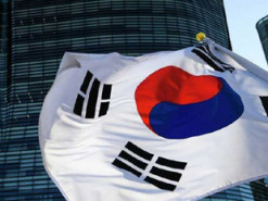 Південна Корея почала виробляти зброю дешевше та швидше, ніж ЄС та США — Bloomberg