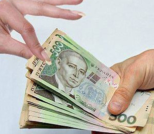 На Николаевщине замдиректора отделения «ПриватБанка» сняла деньги со счета клиентки