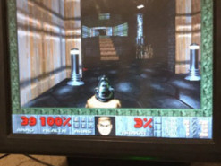 Энтузиаст взломал кассовый аппарат в McDonald’s и запустил на нём DOOM