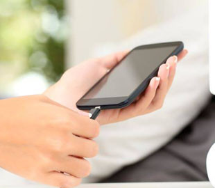 Чи потрібно заряджати смартфон, яким не користуєтесь