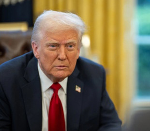 Керівники найбільших корпорацій Південної Кореї зустрілися з Трампом для гри в гольф і переговорів - ЗМІ