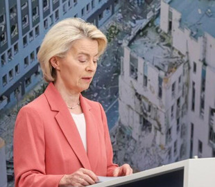 У Єврокомісії прокоментували інформацію про втручання РФ в GPS-сигнал під час посадки літака фон дер Ляєн