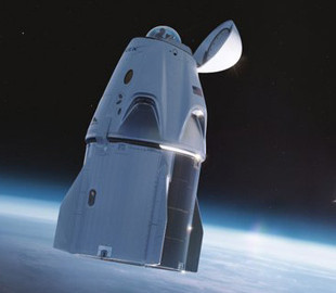 Первые туристы SpaceX получат уникальный вид на космос из туалета: он оборудован в носу корабля Crew Dragon
