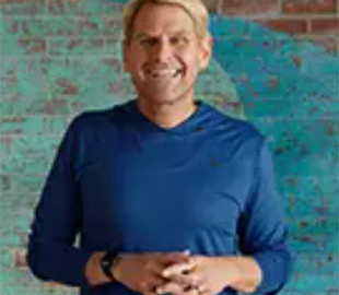 Голову сервісу Apple Fitness звинуватили у домаганнях та токсичній поведінці на роботі