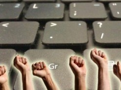 Українці просять забезпечити виборців паперовими пакетами на випадок нудоти