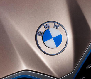 BMW разрабатывает «умную» систему для зарядки электромобилей самой дешевой электроэнергией