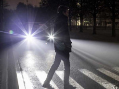 В Японии запретили продавать автомобили без «умных» фар