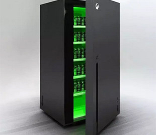 Microsoft подтвердила работу над холодильником в форме Xbox Series X