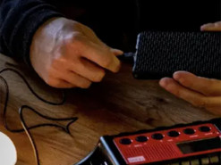 Як економити заряд смартфона, ноутбука й павербанків під час блекауту