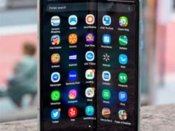 Почему не стоит торопиться с покупкой складных телефонов