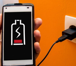 Економимо на ремонті: як правильно заряджати смартфон, щоб зберегти батарею