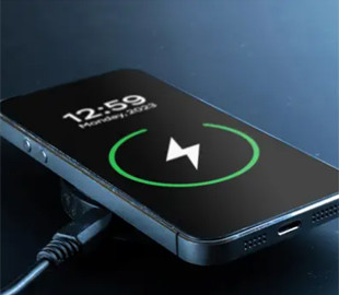 Чи шкодить смартфону швидка зарядка: результати великого експерименту