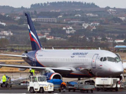 П’ять інцидентів за добу: що не так із російським літаком Superjet