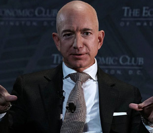 Як Безос став мільярдером: Amazon починався з книжок, а виріс у світового гіганта