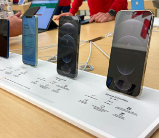 Чому Apple більше не випускає iPhone Mini: причина виявилася простою