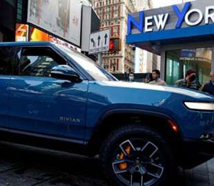 Стартап Rivian вскоре может стать никому ненужным