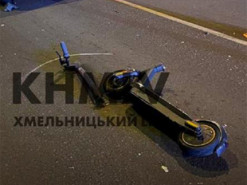 42-річний водій електросамоката загинув у ДТП у Хмельницькому
