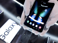 Samsung вернет съемные аккумуляторы в смартфоны