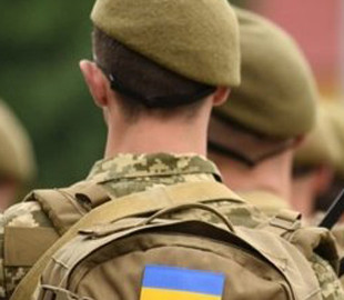 Мобілізація в Україні: чи можуть поліцейські вручити повістку до армії