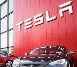 Цена акций Tesla достигла рекордного уровня после выхода квартального отчёта