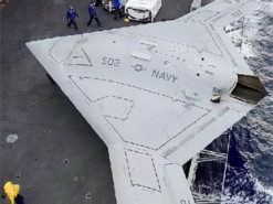 Багатоцільовий безпілотник X-47B другого покоління використовує ШІ для зльоту та посадки