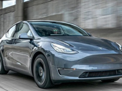 Tesla Model Y стал самым продаваемым кроссовером премиум-класса в Китае в 2021 году
