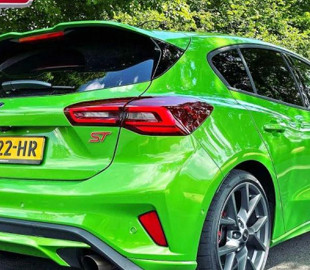 Блогер назвав Ford Focus ST 2022 модельного року справжньою “ракетою”