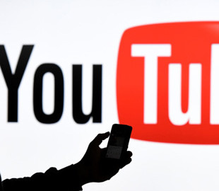 YouTube заблокував канали двох блогерів, щодо яких запроваджені санкції РНБО