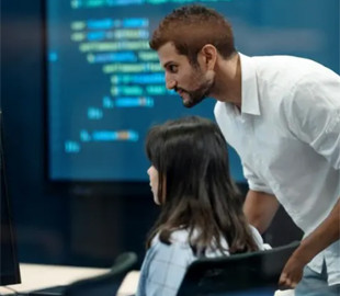 П’ять високооплачуваних професій, які не замінить штучний інтелект — Forbes