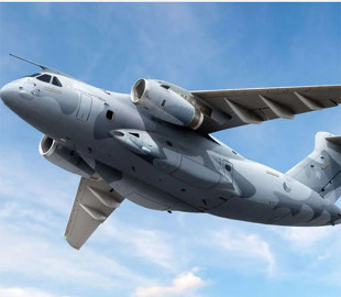 Розробники Northrop Grumman представили бойовий літак E-130J Tacamo для захисту ядерної тріади США