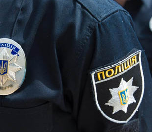 Київський поліцейський організовував стеження за громадянами та прослуховування телефонів