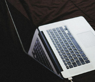 Чому не варто заряджати ноутбук до 100%